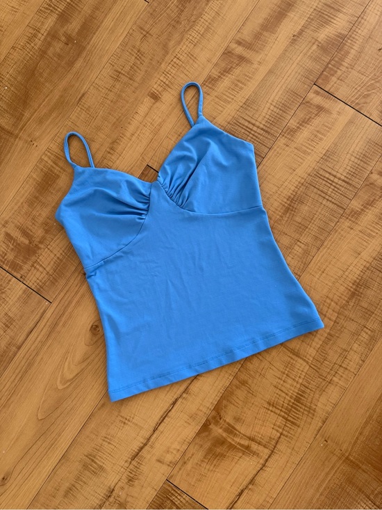 Tops - Blue Spaghetti Strap Cami Stretch Top